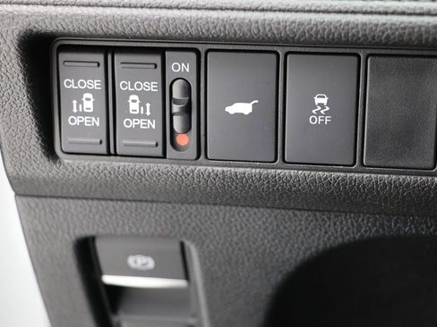 Used 2025 Honda Odyssey EX-L image 27