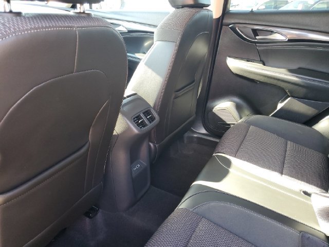 Certified 2022 Buick Envision Preferred FWD image 29