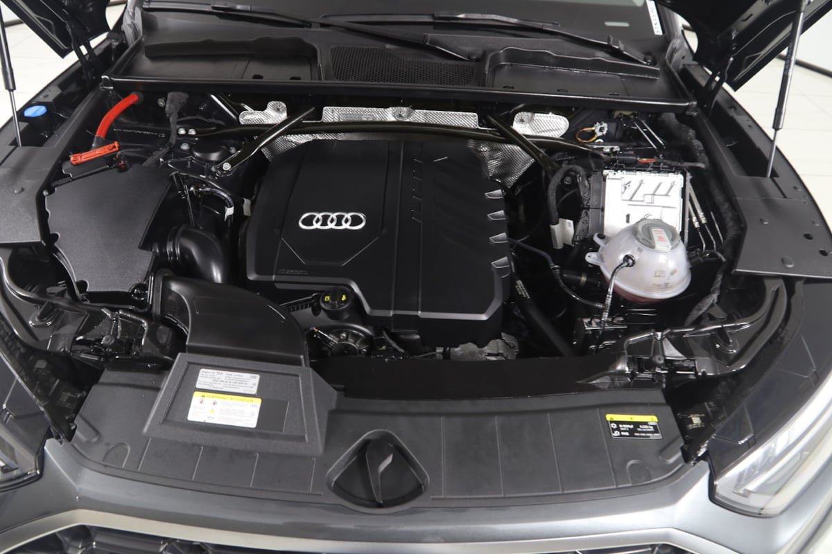 Used 2023 Audi Q5 2.0T Premium AWD/4WD image 45
