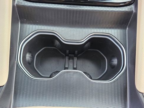 New 2026 Jeep Grand Cherokee Limited w/ Luxury Tech Group II image 18