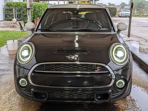 Used 2021 MINI Cooper S w/ 6.5" Touchscreen Package image 2