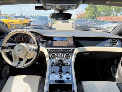 Used 2020 Bentley Continental GT V8 AWD/4WD image 17