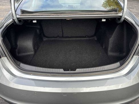 Used 2024 Chevrolet Malibu LT image 13