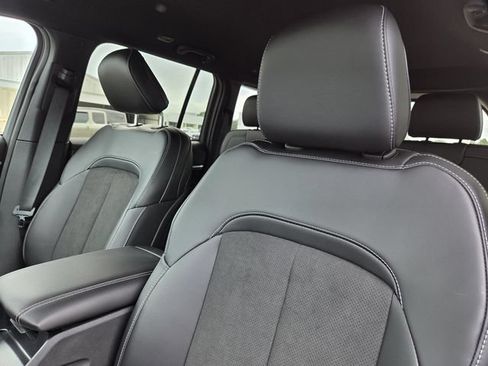New 2026 Jeep Grand Cherokee Altitude RWD image 24