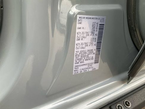 Used 2023 Nissan Frontier PRO-4X w/ Pro Convenience Package AWD/4WD image 25