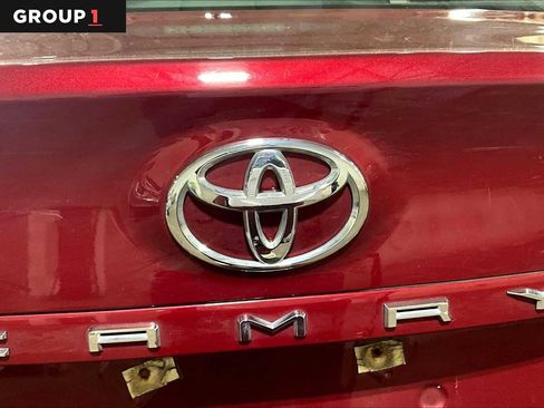 Used 2021 Toyota Camry XLE image 31