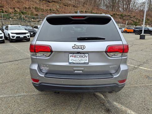 Certified 2020 Jeep Grand Cherokee Laredo w/ Quick Order Package 2BN North image 7