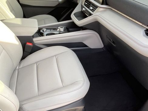 New 2026 Ford Explorer Active w/ Active Comfort Package image 13