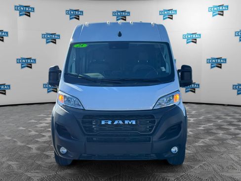 Used 2025 RAM ProMaster 2500 w/ Storage Group image 9