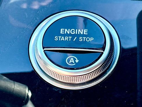 Certified 2023 Mercedes-Benz C 300 4MATIC Sedan image 26