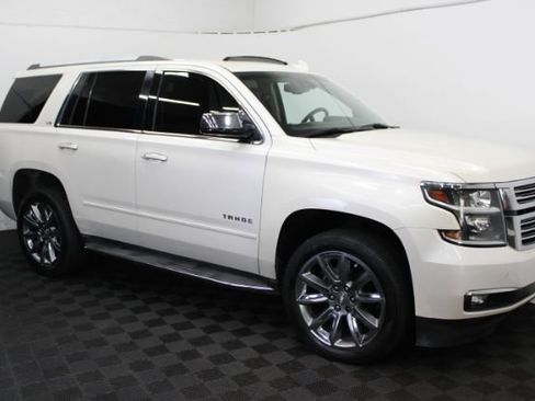 Used 2015 Chevrolet Tahoe LTZ RWD image 6