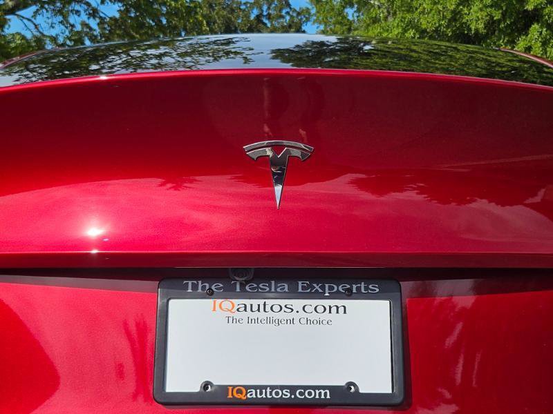 Used 2025 Tesla Model Y Long Range RWD image 29