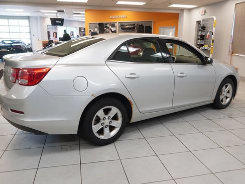 Used 2013 Chevrolet Malibu LS FWD image 11