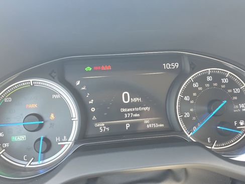 Certified 2024 Toyota Venza XLE AWD/4WD image 25