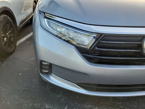 Certified 2023 Honda Odyssey EX-L image 9