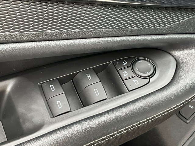 Used 2024 Chevrolet Blazer EV LT AWD/4WD image 25