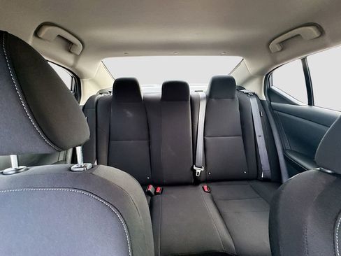 Used 2025 Nissan Sentra S FWD image 30