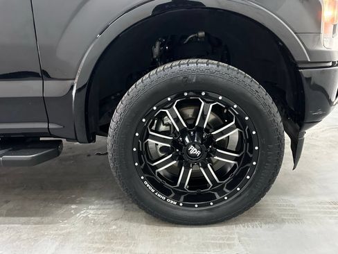 Used 2019 Ford F150 Lariat RWD image 60
