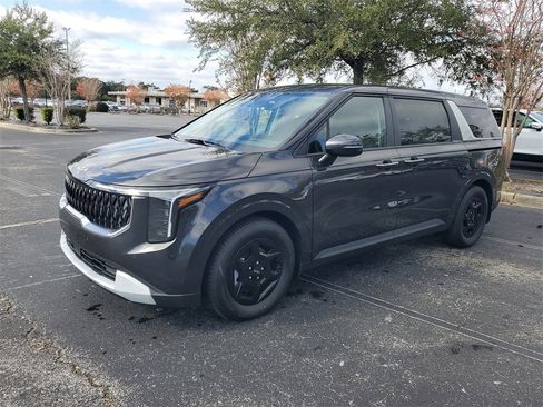 New 2026 Kia Carnival image 2