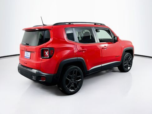 Used 2022 Jeep Renegade Latitude w/ Convenience Group AWD/4WD image 5