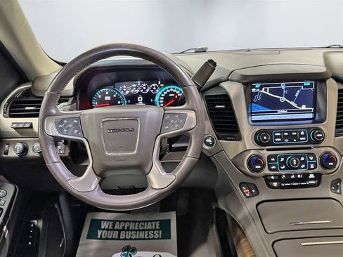 Used 2019 GMC Yukon Denali image 16