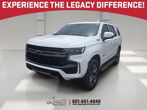 Used 2021 Chevrolet Tahoe Z71 w/ Z71 Signature Package AWD/4WD image 1
