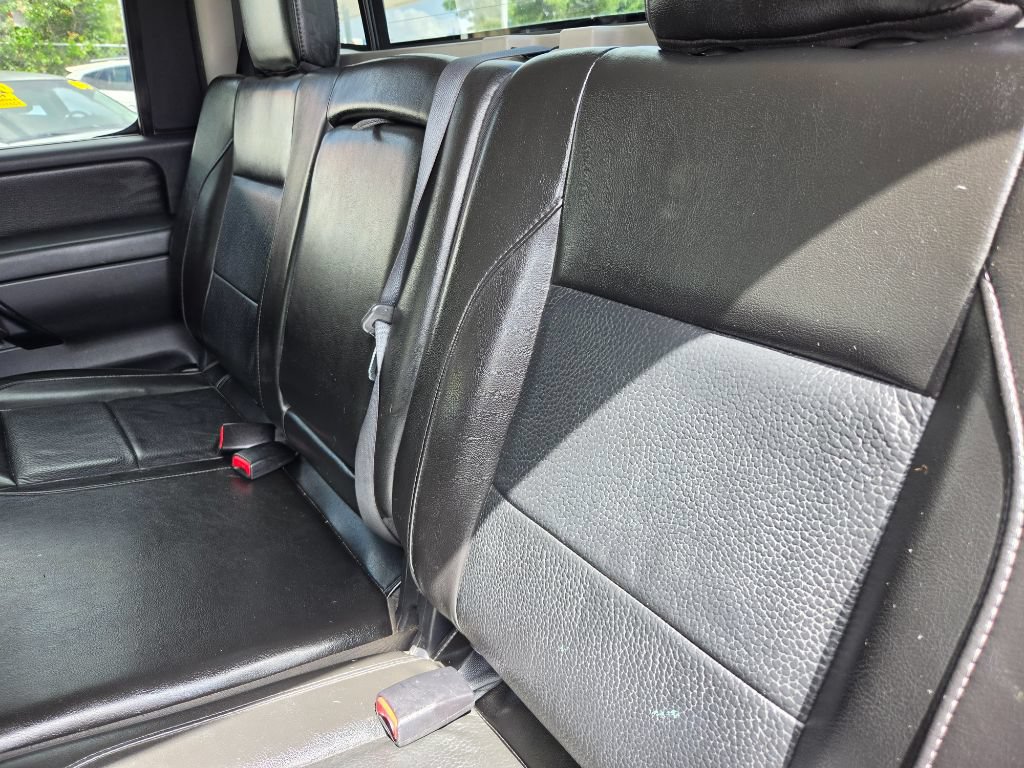 Used 2014 Nissan Titan SL AWD/4WD image 28