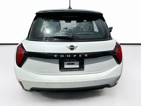 New 2026 MINI Cooper 2-Door Hardtop image 5
