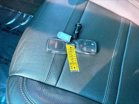 Used 2021 GMC Sierra 1500 Denali w/ Technology Package image 13