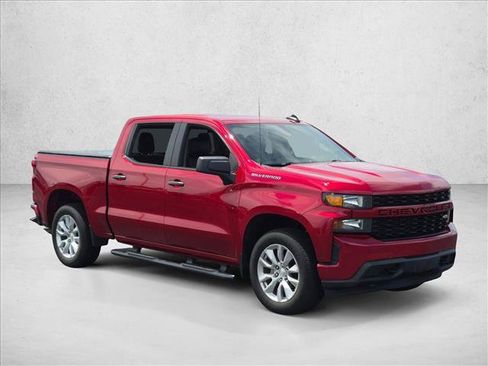 Used 2022 Chevrolet Silverado 1500 Custom RWD image 3