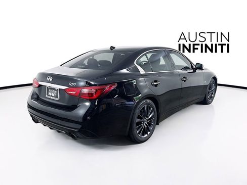 Certified 2018 INFINITI Q50 Luxe w/ Sensory Package (Luxe) RWD image 9