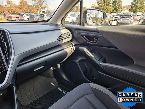 Certified 2025 Subaru Crosstrek 2.0i Premium image 17
