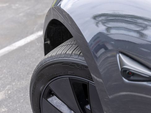 Used 2025 Tesla Model 3 Long Range RWD image 6