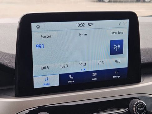 Used 2021 Ford Escape SE w/ SE Sport Appearance Package image 10