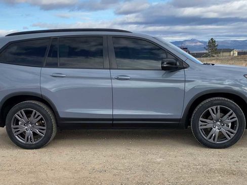 Used 2022 Honda Pilot Sport image 2