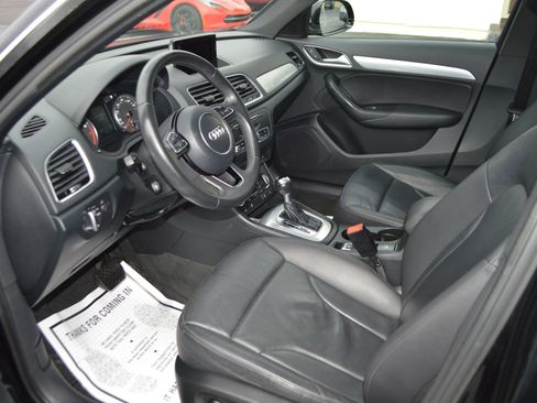 Used 2018 Audi Q3 2.0T Premium Plus w/ Premium Plus Package AWD/4WD image 13