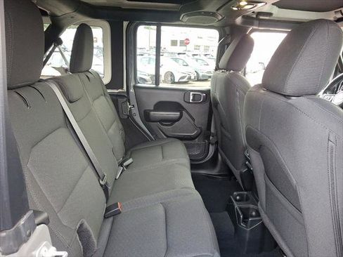 Certified 2022 Jeep Wrangler Unlimited Sport image 15