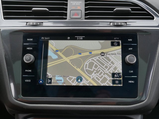Certified 2023 Volkswagen Tiguan SEL R-Line AWD/4WD image 35