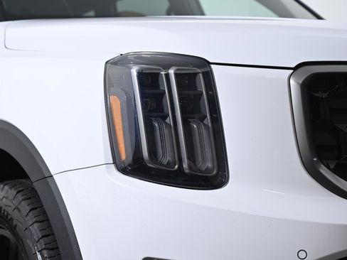 Used 2023 Kia Telluride SX Prestige X-Pro image 4