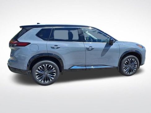 New 2025 Nissan Rogue Platinum w/ Tech Package image 8