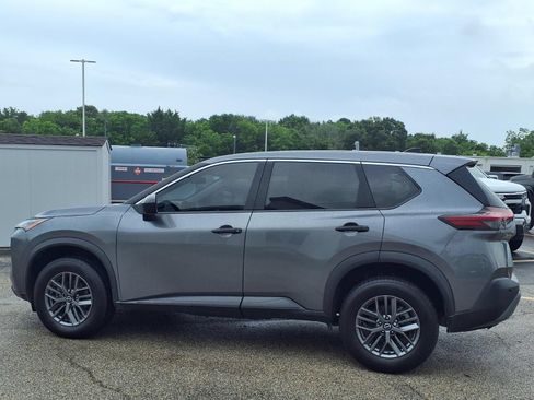 Used 2023 Nissan Rogue S FWD image 24