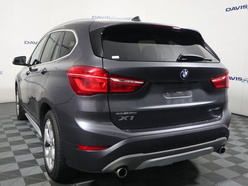 Used 2018 BMW X1 xDrive28i AWD/4WD image 9