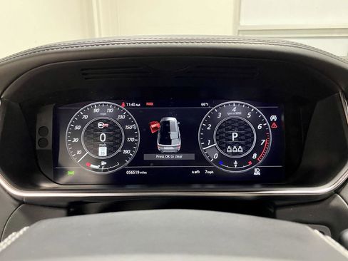 Used 2022 Land Rover Range Rover Sport SVR AWD/4WD image 18