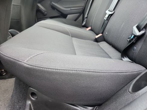 Used 2016 Ford Focus S image 26