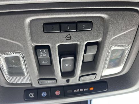 Used 2020 GMC Sierra 2500 Denali w/ Denali Ultimate Package image 31