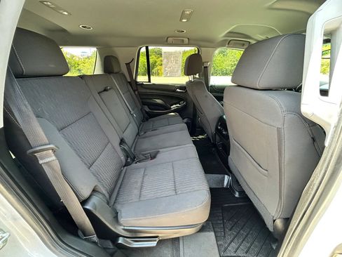 Used 2020 Chevrolet Tahoe LS RWD image 14