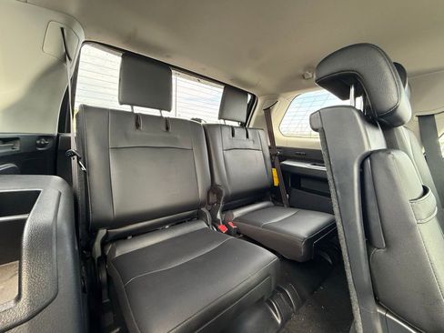 Used 2018 Toyota 4Runner SR5 Premium AWD/4WD image 29