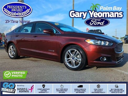 Used 2015 Ford Fusion Titanium image 1