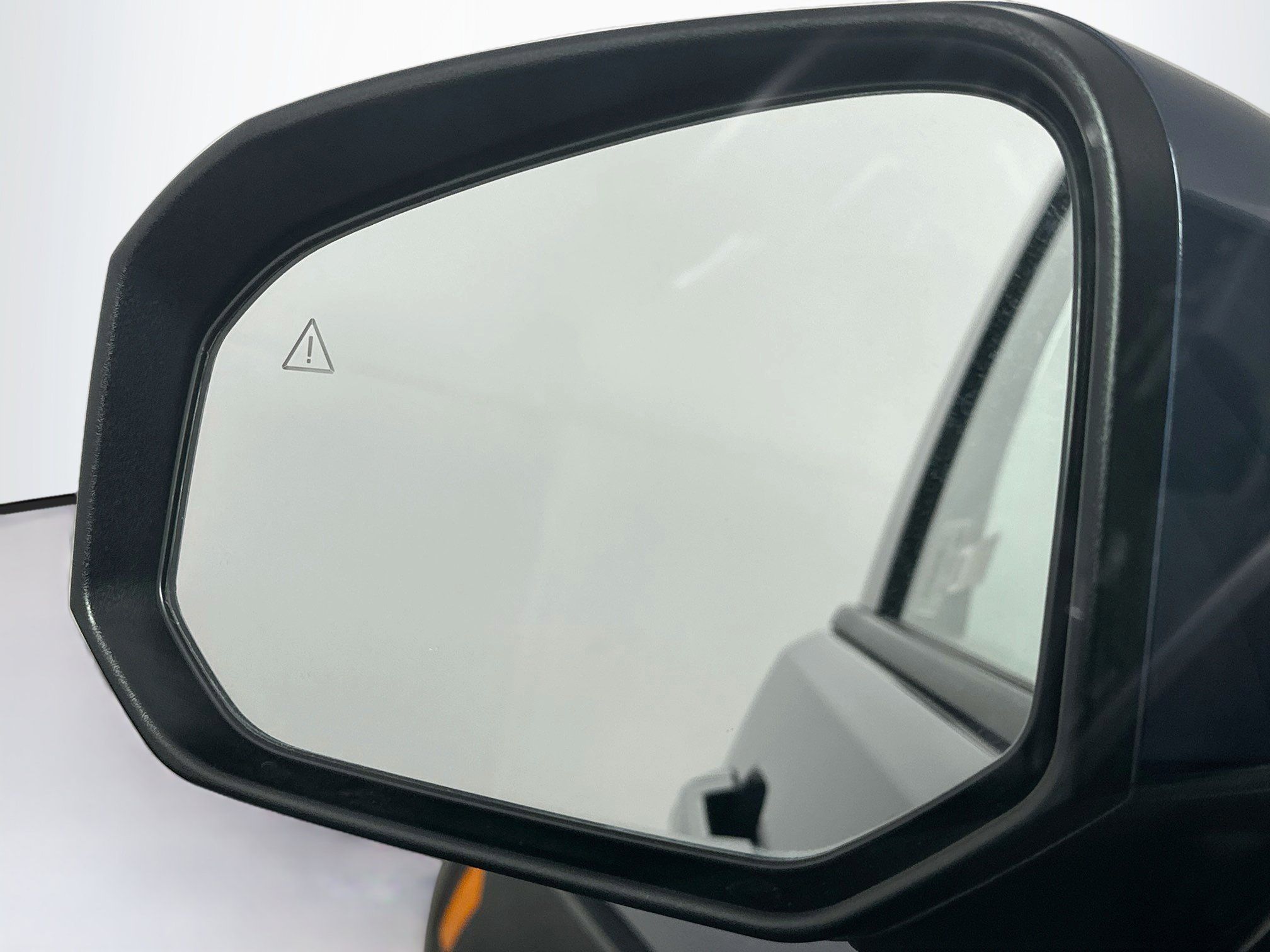 Used 2026 Hyundai Santa Fe SEL FWD image 16