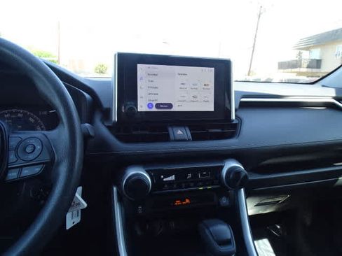 Certified 2025 Toyota RAV4 LE FWD image 26